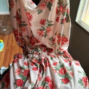 Floral Print Romper With Pockets